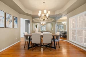 2117 SAINT ANDREWS CIRCLE, ORLANDO, FL 32835 - MLS#MFRO6353484