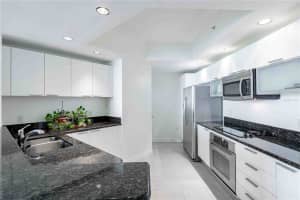 231 RIVERSIDE DRIVE, DAYTONA BEACH, FL 32117 - MLS#MFRO6353536