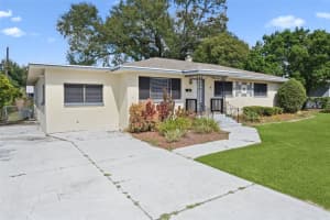 717 BONNIE DRIVE, LAKELAND, FL 33803 - MLS#MFRO6353552