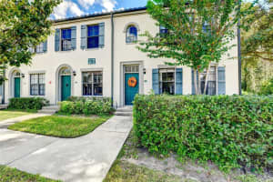 713 CENTERVALE DRIVE, CELEBRATION, FL 34747 - MLS#MFRO6353611