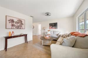 211 VALENCIA ROAD, DEBARY, FL 32713 - MLS#MFRO6353625