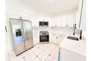 11118 EINBENDER ROAD, ORLANDO, FL 32825 - MLS#MFRO6353626