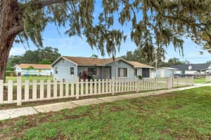 1 PALM STREET, DAVENPORT, FL 33837 - MLS#MFRO6353668