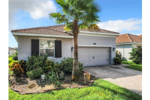 1312 OAK CREST STREET, DAVENPORT, FL 33837 - MLS#MFRO6353684