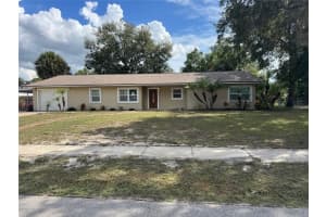 566 LYNN AVENUE, ORANGE CITY, FL 32763 Sold 11/06/25