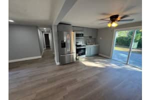 4721 PINE STREET, FRUITLAND PARK, FL 34731 - MLS#MFRO6353722