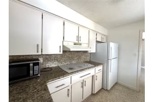 903 MARSCASTLE AVENUE, ORLANDO, FL 32812 Sold 11/05/25