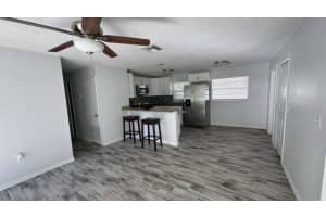 545 OAK DRIVE, TAVARES, FL 32778 - MLS#MFRO6353731