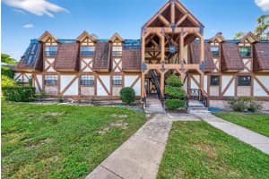 500 NEWELL HILL RD #101C, LEESBURG, FL 34748 - MLS#MFRO6353733