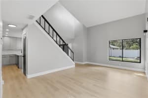 640 MACDUFF LANE, WINTER SPRINGS, FL 32708 - MLS#MFRO6353832