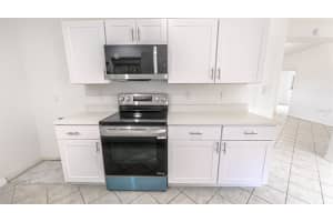 2408 LAKE MARGARET DRIVE, ORLANDO, FL 32806 - MLS#MFRO6353960