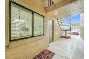 5249 VINELAND ROAD, ORLANDO, FL 32811 - MLS#MFRO6354070