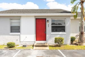 82 Lake Villa Way, KISSIMMEE