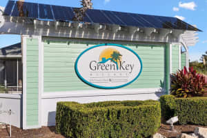 1052 SUGAR LOAF KEY LOOP, LADY LAKE, FL 32159 - MLS#MFRO6354192