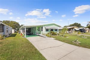 6015 GRAND OAKS DRIVE, WINTER HAVEN, FL 33884 - MLS#MFRO6354217