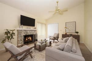 648 FALLSMEAD CIRCLE, LONGWOOD, FL 32750 - MLS#MFRO6354256