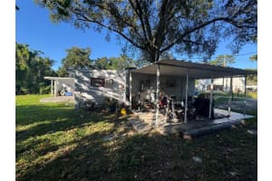 152 MOBILE AVENUE, ALTAMONTE SPRINGS, FL 32714 - MLS#MFRO6354311