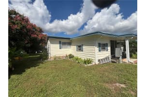 2122 LAKE DRIVE, ZELLWOOD, FL 32798 - MLS#MFRO6354361