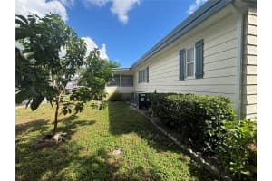2122 LAKE DRIVE, ZELLWOOD, FL 32798 - MLS#MFRO6354361