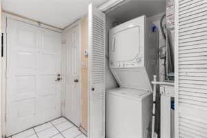 1428 OAK PLACE, APOPKA, FL 32712 Sold 02/24/26