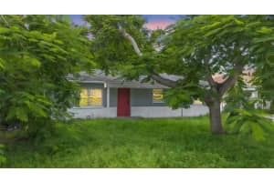 1918 Grace Ave, FORT MYERS