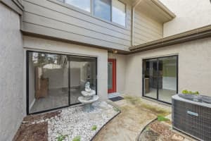 685 WOODRIDGE DRIVE, FERN PARK, FL 32730 - MLS#MFRO6354435