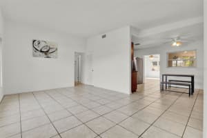 417 TAMPA AVENUE, ORLANDO, FL 32805 - MLS#MFRO6354511