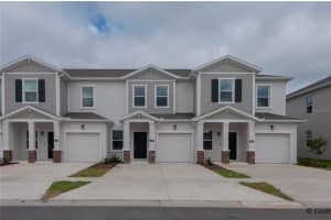 3239 Laurent Loop, DAVENPORT