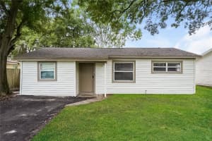 4423 73RD STREET, ST PETERSBURG, FL 33709 - MLS#MFRO6354586