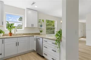 38 VISTA GARDENS TRAIL, VERO BEACH, FL 32962 - MLS#MFRO6354593