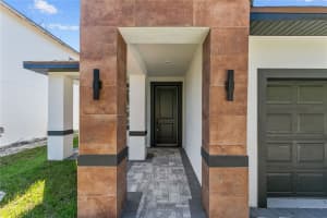 2604 ANNANDALE AVENUE, ORLANDO, FL 32810 - MLS#MFRO6354636