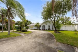 914 Waialae Cir Ne, PALM BAY