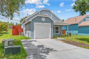 421 ROLLINS DRIVE, DAVENPORT, FL 33837 - MLS#MFRO6354783