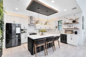 15261 HONEYBELL DRIVE, WINTER GARDEN, FL 34787 - MLS#MFRO6354883
