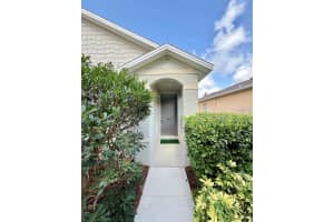 324 CHARLES DRIVE, DELAND, FL 32724 - MLS#MFRO6354994