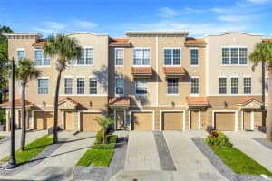 5002 TIDEVIEW CIRCLE, ORLANDO, FL 32819 - MLS#MFRO6355004