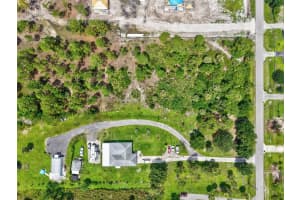 20TH AVE NE, NAPLES, FL 34120 - MLS#MFRO6355039