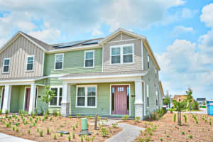 6451 Cyrils Dr, ST CLOUD