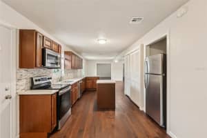 104 HALLMARK COURT, LAKE MARY, FL 32746 - MLS#MFRO6355112