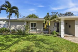 1937 DOLPHIN BOULEVARD, ST PETERSBURG, FL 33707 Sold 11/24/25