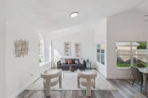 7632 PACIFIC HEIGHTS CIRCLE, ORLANDO, FL 32835 - MLS#MFRO6355228