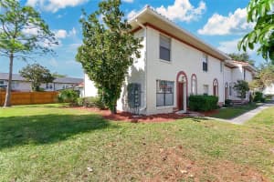 1712 SILVER CREEK COURT, ORLANDO, FL 32807 - MLS#MFRO6355305