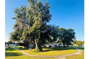 995 Merrimac St, DELTONA