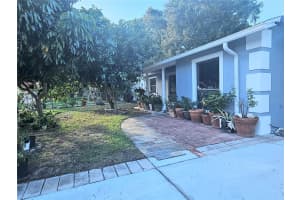 2815 FIELDCREST COURT, ORLANDO, FL 32839 - MLS#MFRO6355542