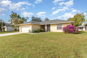 11714 STAMFIELD DRIVE, ORLANDO, FL 32821 - MLS#MFRO6355544