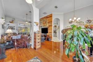 524 LAKESCAPE COURT, ORLANDO, FL 32828 - MLS#MFRO6355562