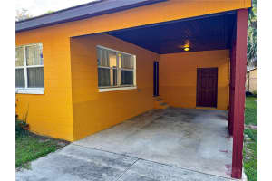 612 KENSINGTON STREET, EUSTIS, FL 32726 - MLS#MFRO6355583