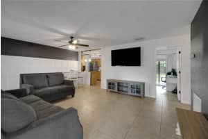 40747 2ND AVENUE, UMATILLA, FL 32784 - MLS#MFRO6355611