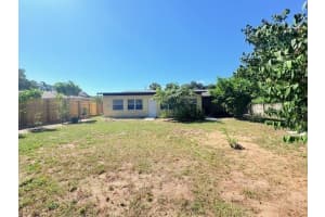 6239 FOX HUNT TRAIL, ORLANDO, FL 32808 - MLS#MFRO6355730