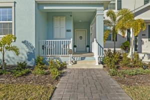 1719 CROSS PRAIRIE PARKWAY, KISSIMMEE, FL 34744 - MLS#MFRO6355766